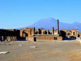 Excursiones al Vesubio desde Nápoles