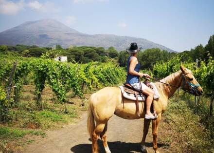 Rutas a caballo por el Vesubio, un plan original con encanto